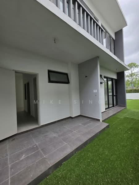 Rumah Berkembar untuk Dijual di Kota Kemuning (Shah Alam) - Mike Sing - Exterior - PropertyGuru.com.my