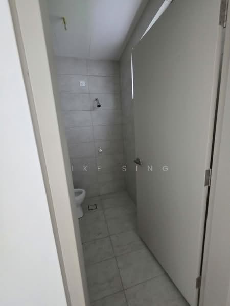 Rumah Berkembar untuk Dijual di Kota Kemuning (Shah Alam) - Mike Sing - Bathroom - PropertyGuru.com.my