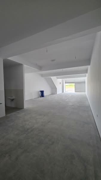 Shop / Office for Rent in Seksyen U16 (Shah Alam) - Ferdaus Johar - PropertyGuru.com.my