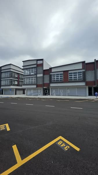 Shop / Office for Rent in Seksyen U16 (Shah Alam) - Ferdaus Johar - PropertyGuru.com.my