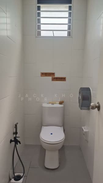 Office for Rent in Setia Alam (Selangor) - Jack Khor Phor Jiing - Bathroom - PropertyGuru.com.my