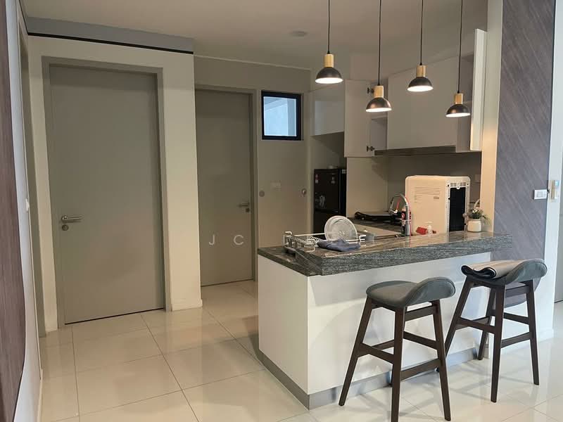 Service Residence for Rent at Sapphire Paradigm - Jc Lee - Kitchen - PropertyGuru.com.my