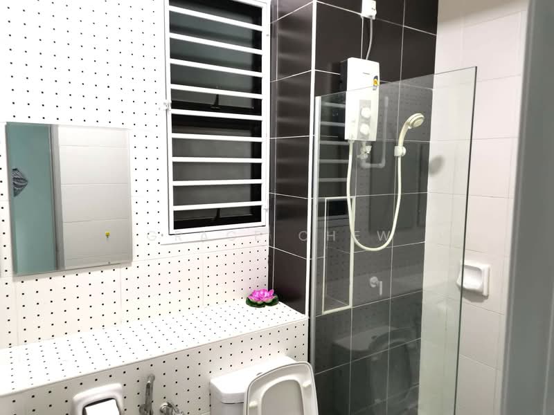 Service Residence for Rent at The Sky Executive Suites - Grace Chew - Bathroom - PropertyGuru.com.my