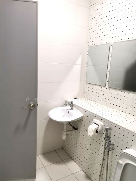 Service Residence for Rent at The Sky Executive Suites - Grace Chew - Bathroom - PropertyGuru.com.my