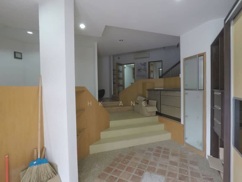 Shop / Office for Rent in Taman Green Lane (Jelutong) - HK Ang - Interior - PropertyGuru.com.my