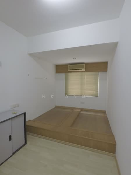 Shop / Office for Rent in Taman Green Lane (Jelutong) - HK Ang - Interior - PropertyGuru.com.my
