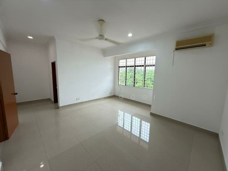 2-storey Terraced House for Rent in Taman Bukit Cheras (Cheras) - Hugo Gooi - Living Room - PropertyGuru.com.my