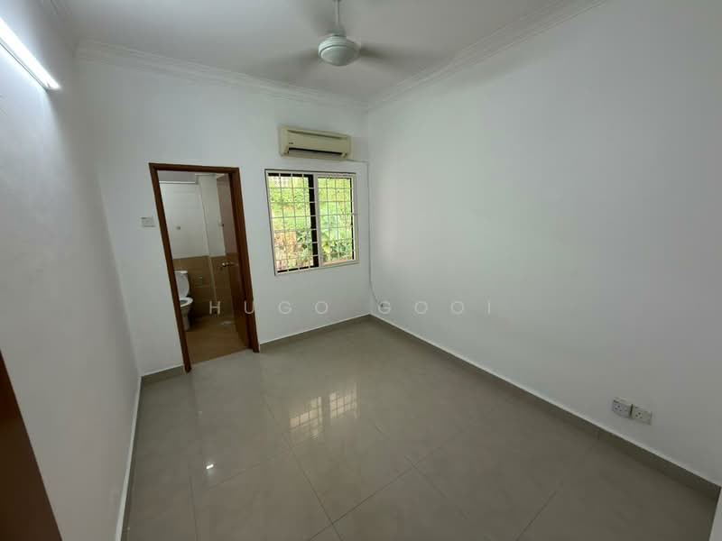 2-storey Terraced House for Rent in Taman Bukit Cheras (Cheras) - Hugo Gooi - Bathroom - PropertyGuru.com.my