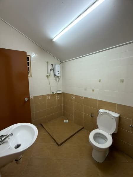 2-storey Terraced House for Rent in Taman Bukit Cheras (Cheras) - Hugo Gooi - Bathroom - PropertyGuru.com.my