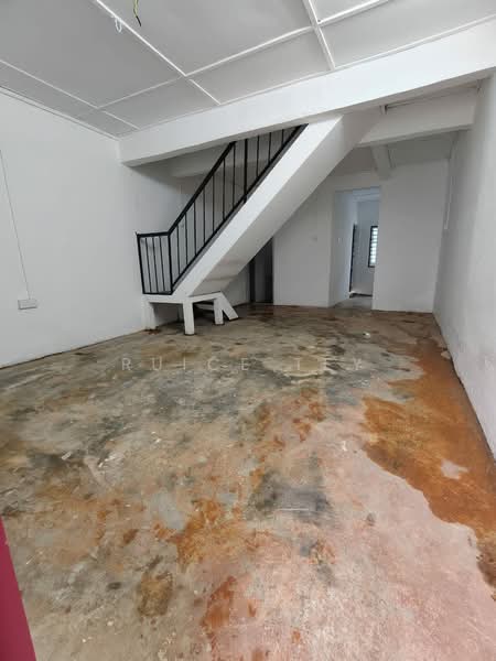2-storey Terraced House for Sale in Taman Nora (Ulu Tiram) - Ruice Tey - Interior - PropertyGuru.com.my