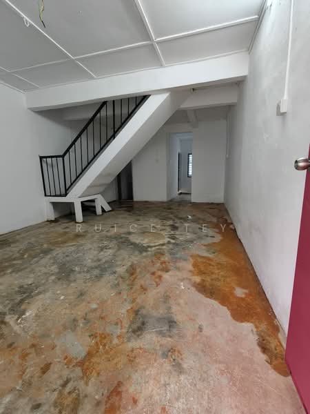2-storey Terraced House for Sale in Taman Nora (Ulu Tiram) - Ruice Tey - Interior - PropertyGuru.com.my