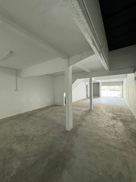 Kedai untuk Disewa di Taman Tasik Pinggiran (Sungai Besi) - Desmond Low - PropertyGuru.com.my