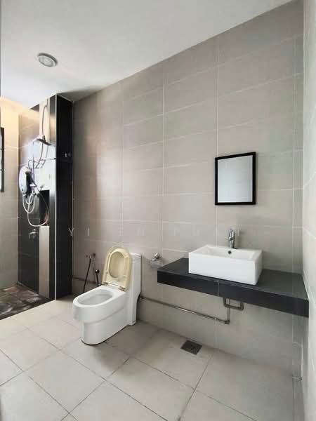 Semi-Detached House for Sale in Skudai (Johor) - Yi En Puah - Bathroom - PropertyGuru.com.my