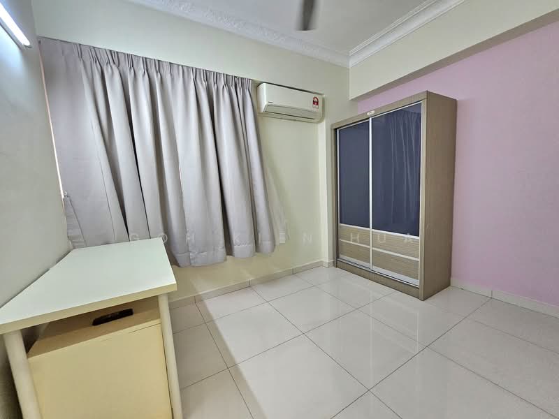 Condominium for Rent at Kelana D'Putera - Goh Kien Hua - Bedroom - PropertyGuru.com.my