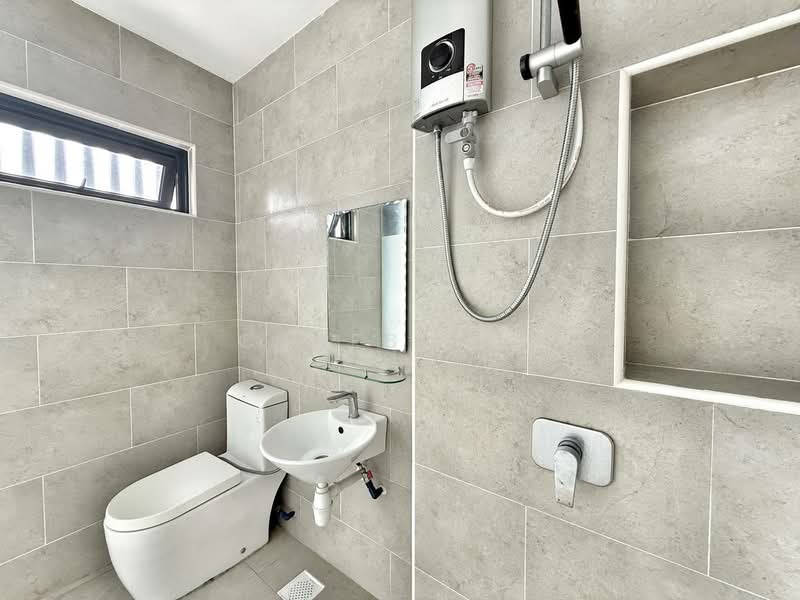 Servis Apartment untuk Dijual di Cube 8 Teens - Caleb Yeo - Bathroom - PropertyGuru.com.my