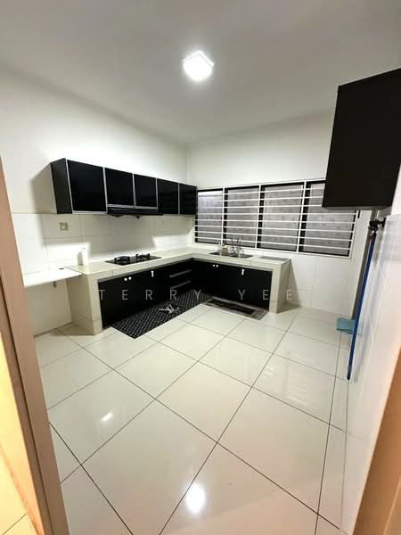 Kondominium untuk Disewa di Ameera Residence - Terry Yee - Kitchen - PropertyGuru.com.my