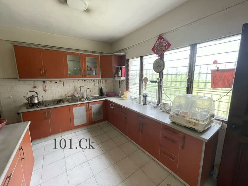 Rumah Banglo untuk Dijual di Taman Berkeley (Klang) - KH Chong - Kitchen - PropertyGuru.com.my