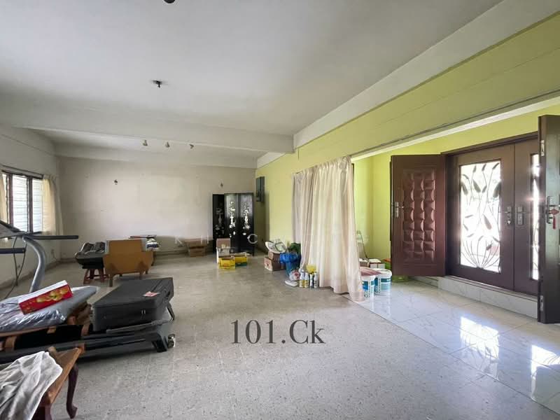 Rumah Banglo untuk Dijual di Taman Berkeley (Klang) - KH Chong - Living Room - PropertyGuru.com.my