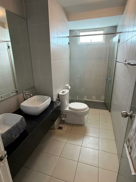 Condominium for Rent at Fiera Vista - Tong Liang Ooi - Bathroom - PropertyGuru.com.my