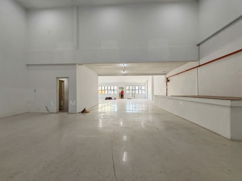 Shop for Rent in Bukit Jelutong (Shah Alam) - Lim Tian Hook - Interior - PropertyGuru.com.my
