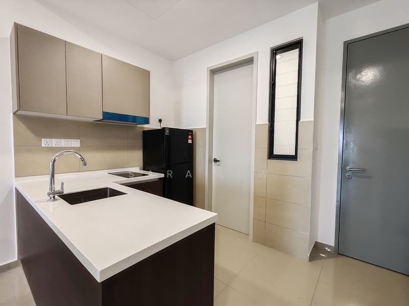 Servis Apartment untuk Disewa di Suria Garden - Sara Low - Kitchen - PropertyGuru.com.my