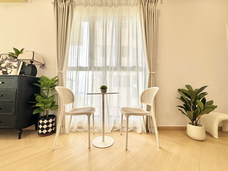 Condominium for Rent at Kings Bay @ Country Garden Danga Bay - Ben Foo - Living Room - PropertyGuru.com.my