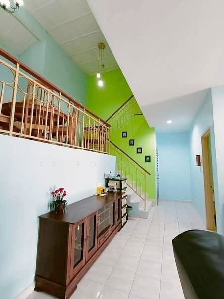 1.5-storey Terraced House for Sale in Taman Bukit Jaya (Ulu Tiram) - Ee Fong Toh - Interior - PropertyGuru.com.my