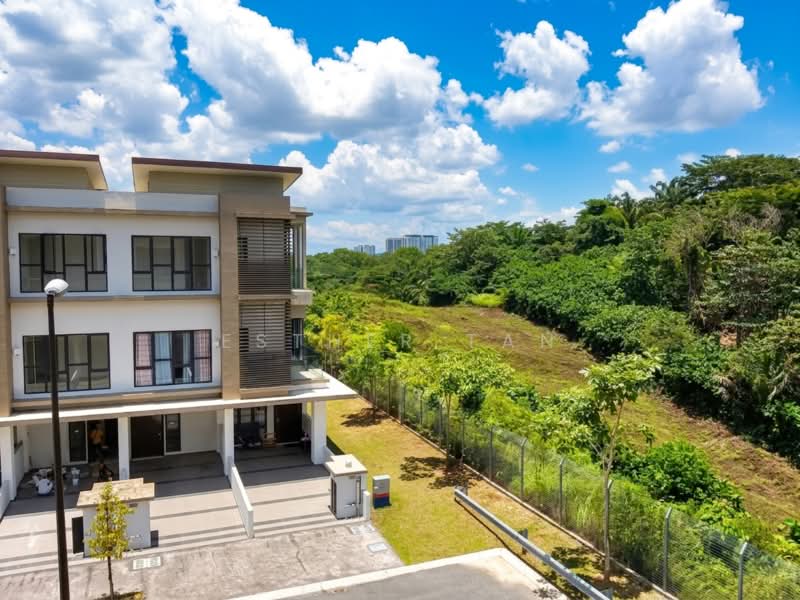 3-storey Terraced House for Rent in 16 Sierra (Puchong) - Esther Tan - Exterior - PropertyGuru.com.my