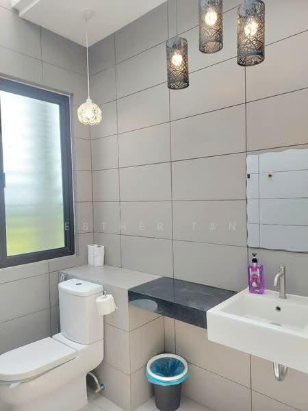 3-storey Terraced House for Rent in 16 Sierra (Puchong) - Esther Tan - Bathroom - PropertyGuru.com.my