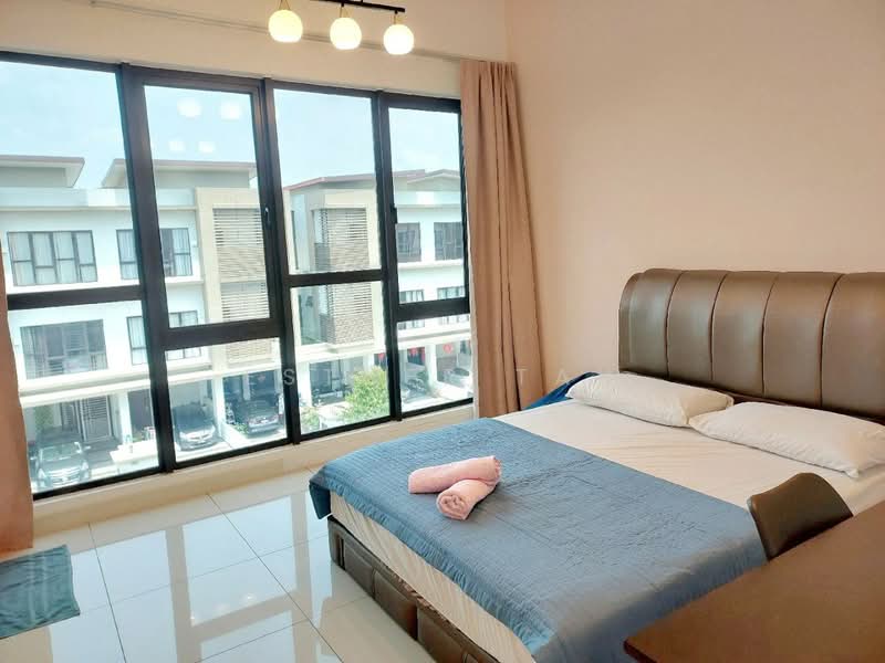 3-storey Terraced House for Rent in 16 Sierra (Puchong) - Esther Tan - Bedroom - PropertyGuru.com.my