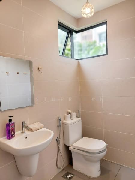 Rumah Teres 3 Tingkat untuk Disewa di 16 Sierra (Puchong) - Esther Tan - Bathroom - PropertyGuru.com.my