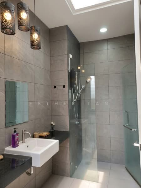 Rumah Teres 3 Tingkat untuk Disewa di 16 Sierra (Puchong) - Esther Tan - Bathroom - PropertyGuru.com.my