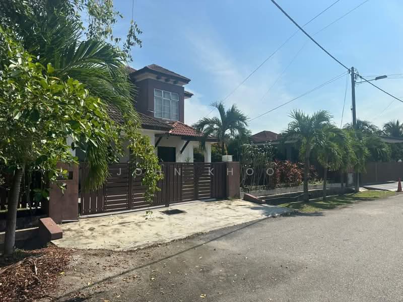 Bungalow for Sale in Pantai Sepang Putra (Sepang) - John Khoo - Exterior - PropertyGuru.com.my