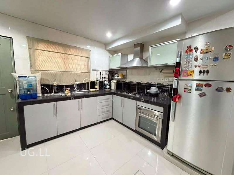 Rumah Teres 2 Tingkat untuk Dijual di Bandar Botanic (Klang) - Rylin Tan - Kitchen - PropertyGuru.com.my