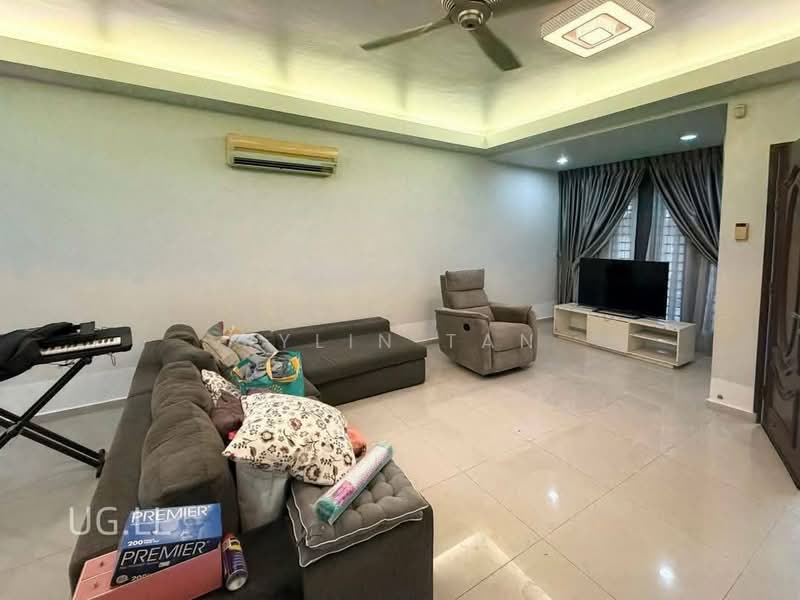 Rumah Teres 2 Tingkat untuk Dijual di Bandar Botanic (Klang) - Rylin Tan - Living Room - PropertyGuru.com.my