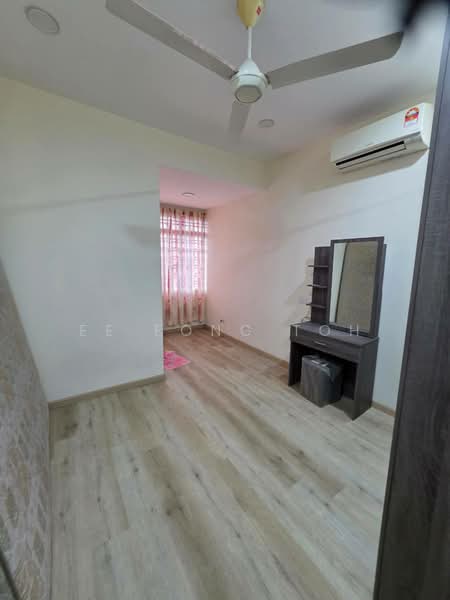 2-storey Terraced House for Sale in Taman Perling (Perling) - Ee Fong Toh - PropertyGuru.com.my