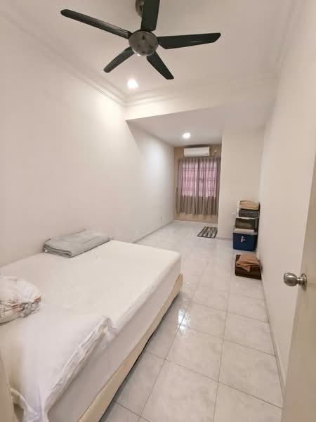Rumah Teres 2 Tingkat untuk Dijual di Taman Setia Indah (Tebrau) - Max Kan - Bedroom - PropertyGuru.com.my