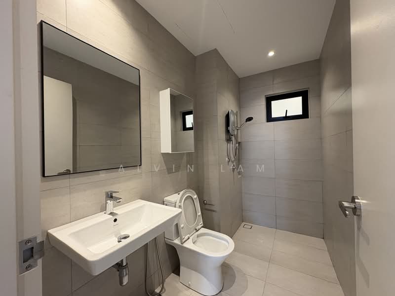 Service Residence for Rent at Residensi Ava @ Kiara Bay - Alvin Lam - Bathroom - PropertyGuru.com.my