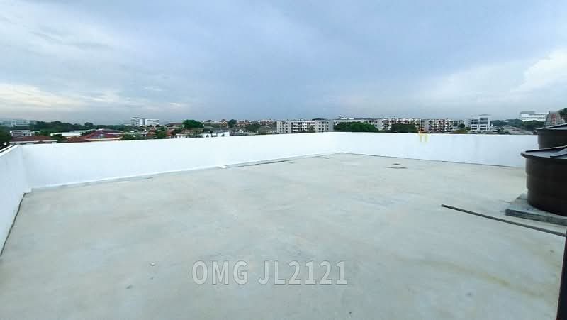 Shop / Office for Rent in Pandamaran (Klang) - Joanne Pua - Roof - PropertyGuru.com.my