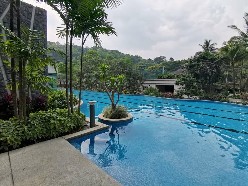 Kondominium untuk Dijual di Kiaramas Danai - Wei Young - Pool - PropertyGuru.com.my