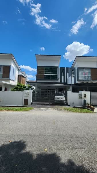Rumah Teres untuk Dijual di Puchong (Selangor) - LS Chu - Exterior - PropertyGuru.com.my