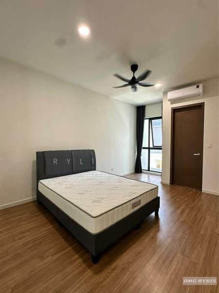 2-storey Terraced House for Rent in Bandar Rimbayu (Telok Panglima Garang) - Rylin Tan - Bedroom - PropertyGuru.com.my