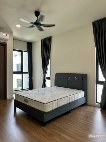 2-storey Terraced House for Rent in Bandar Rimbayu (Telok Panglima Garang) - Rylin Tan - Bedroom - PropertyGuru.com.my