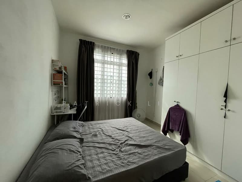 Pangsapuri untuk Dijual di The Pines Residence - Patrick Lim - Bedroom - PropertyGuru.com.my