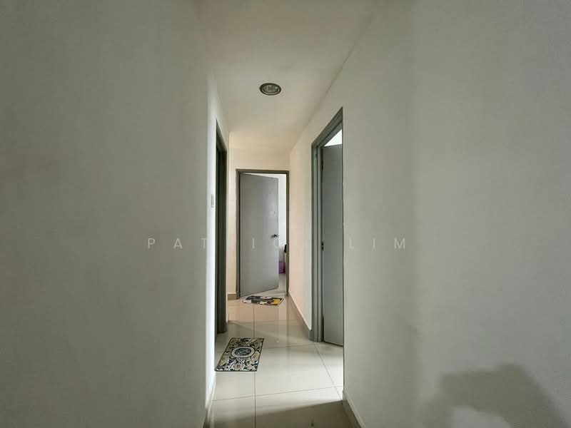 Pangsapuri untuk Dijual di The Pines Residence - Patrick Lim - Corridor - PropertyGuru.com.my