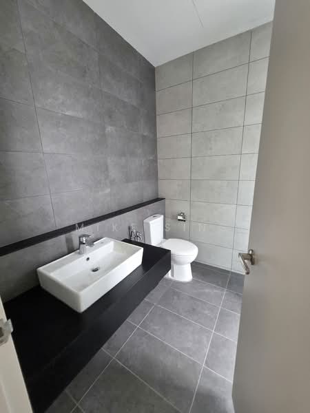Rumah Teres 2 Tingkat untuk Dijual di Telok Panglima Garang (Selangor) - Mike Sing - Bathroom - PropertyGuru.com.my