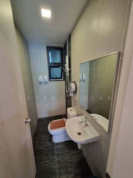 Condominium for Sale at Legasi Kampung Bharu - Ashraf Azuas - Bathroom - PropertyGuru.com.my