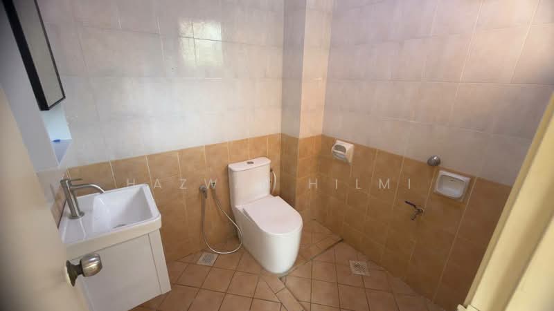 Rumah Teres 2 Tingkat untuk Dijual di Bukit Jelutong (Shah Alam) - Hazwan Hilmi - PropertyGuru.com.my