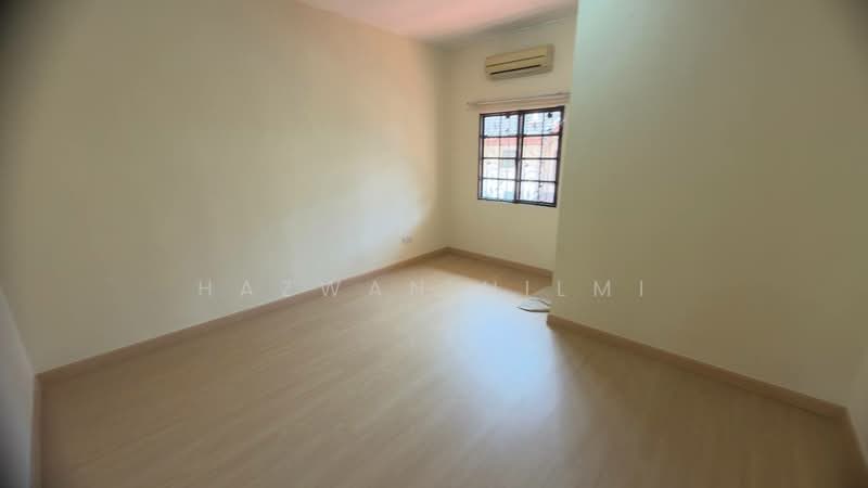 Rumah Teres 2 Tingkat untuk Dijual di Bukit Jelutong (Shah Alam) - Hazwan Hilmi - PropertyGuru.com.my