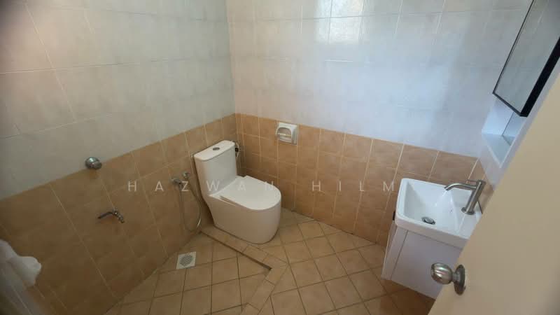 Rumah Teres 2 Tingkat untuk Dijual di Bukit Jelutong (Shah Alam) - Hazwan Hilmi - PropertyGuru.com.my
